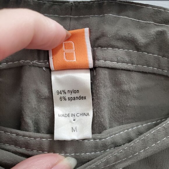 Lucy Activewear Women's Olive Drawstring Waist Cropped Athletic Pants Size M - Picture 3 of 6